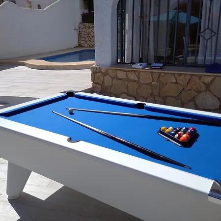 Rod,8p,airco,pool Semesterbostad *